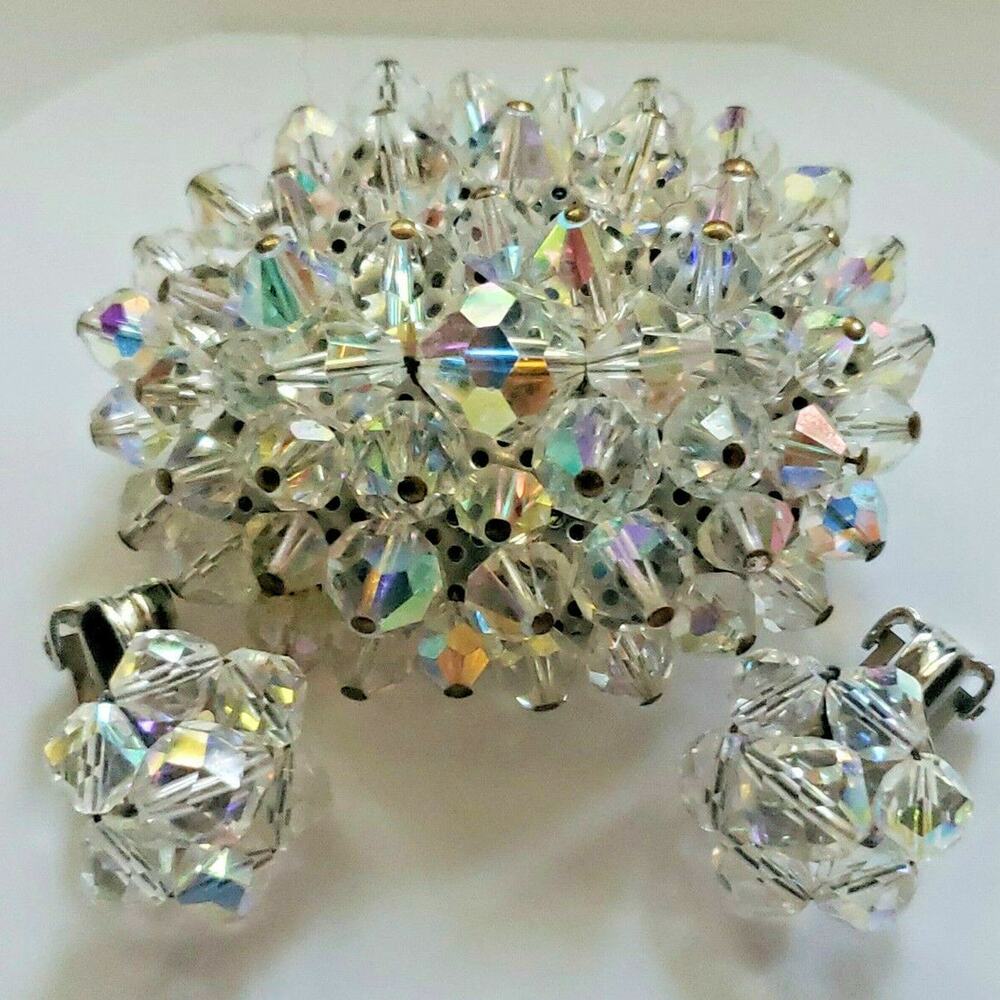 Vintage‎ Beautiful Large Aurora Crystal Brooch & Matching Clip Earrings EUC
